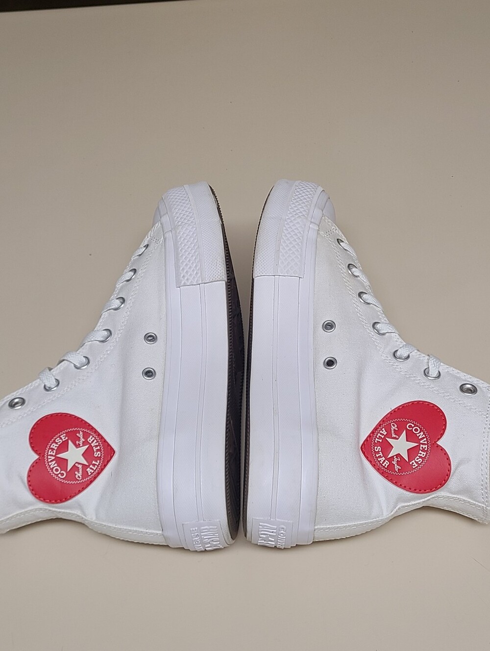 Converse CTAS Hi Lift 'Love Me Lots' Heart patch casual hi top sneakers size 9 - Picture 9 of 12